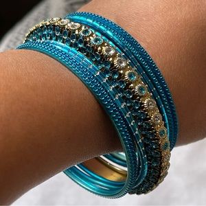 PICK 3 FOR $15 ANY INDIAN BANGLE LISTINGS! Indian Blue Gold Tone Metal Bangles